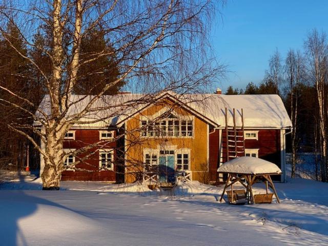 Korvala Log Cabins ภายนอก รูปภาพ